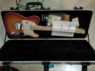 Rare Unplayed Old - Gen Fender American Deluxe Telecaster Guitar Heritage Cherry