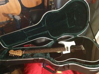 Fender Stratacoustic Deluxe A/e Guitar/w Fender Tsa Case 2007 Great Tone Rare